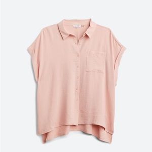 Calvin Klein NWT 1X Blush Button Front Pocket Blouse